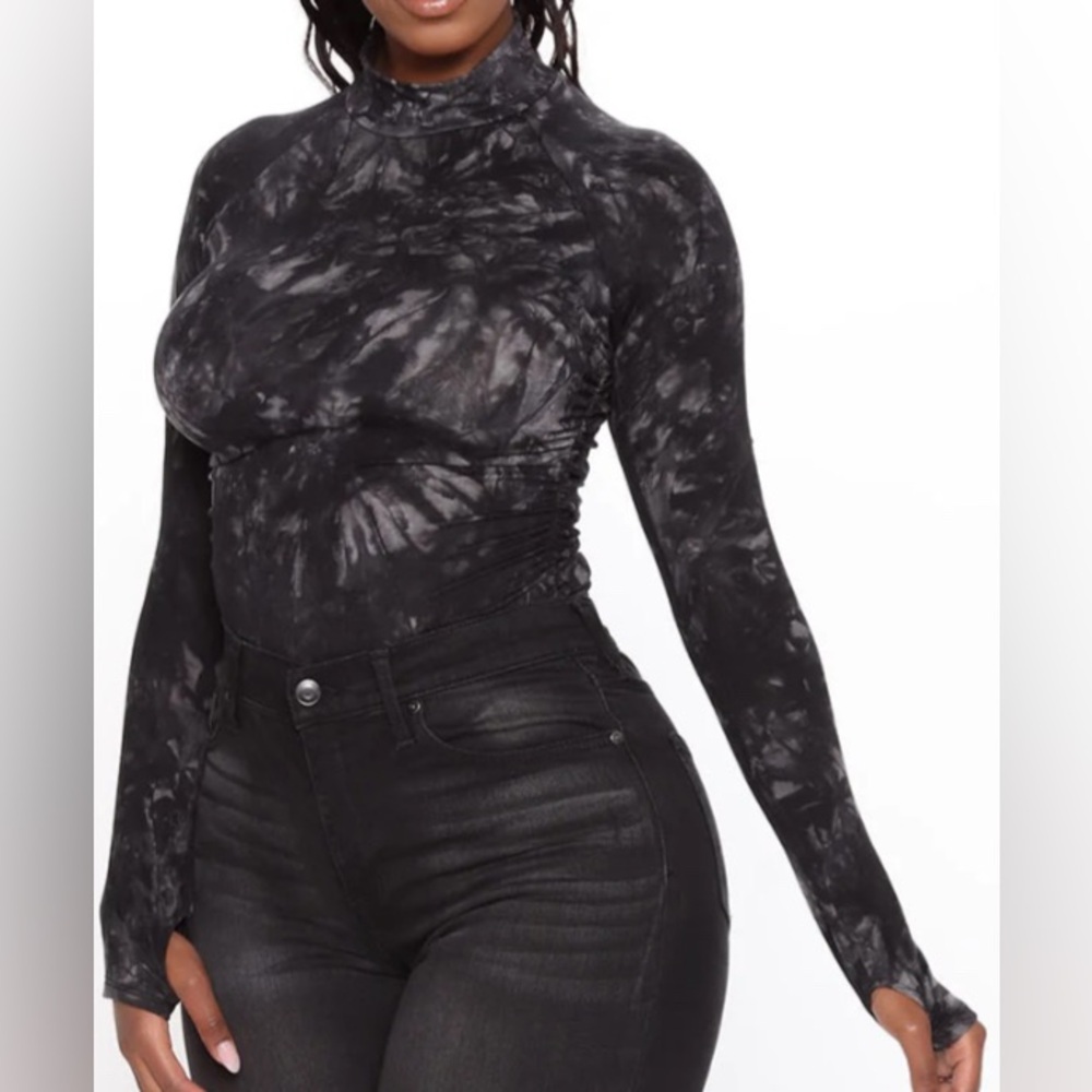 Women’s Fashion Nova Smoky Mirrors Turtle Neck Bodysuit Size S Small